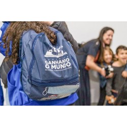 Alunos de colégios estaduais de Campo Largo são convocados para o programa “Ganhando o Mundo”